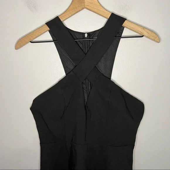 Lulu's Cross Front Sleeveless Norma Swing Skater Dress in Black S - Picture 5 of 8